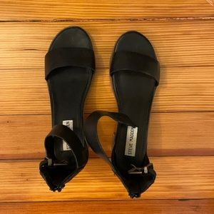 Steve Madden kitten heels